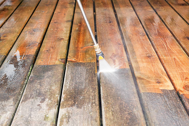 Best Roof Washing  in Smithville, MO